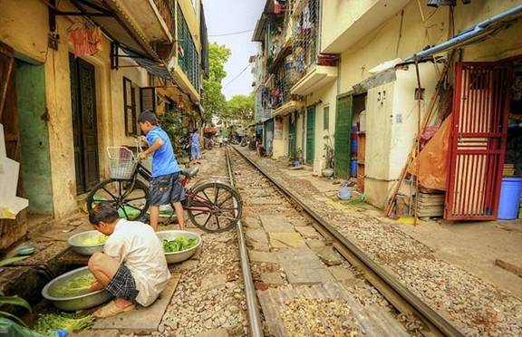 Nhà gần đường tàu hỏa và cách hóa giải