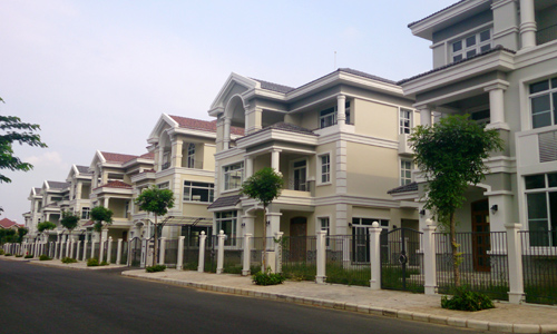 Tại sao người Việt chuộng đầu tư nhà phố, đất nền?