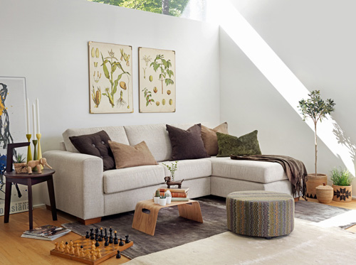 Ghế sofa cá tính, trẻ trung làm tươi mới không gian nhà Tết nhà bạn. trang trí phòng khách