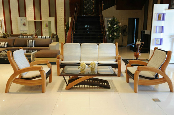 sofa gỗ tay vịn