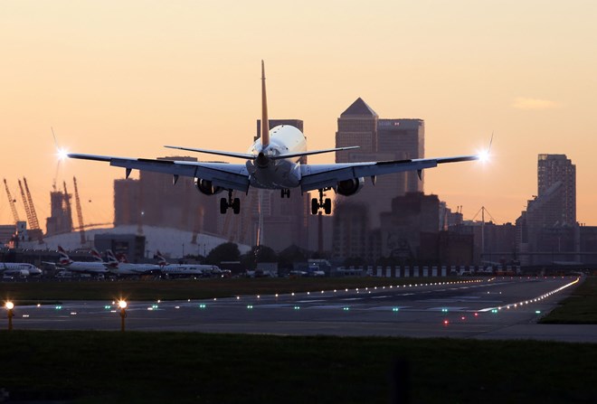 Các sân bay lớn của Anh thu hút giới đầu tư thế giới