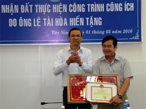 Tây Ninh: Một người dân hiến tặng 24.000m2 đất trị giá 4,5 tỷ đồng