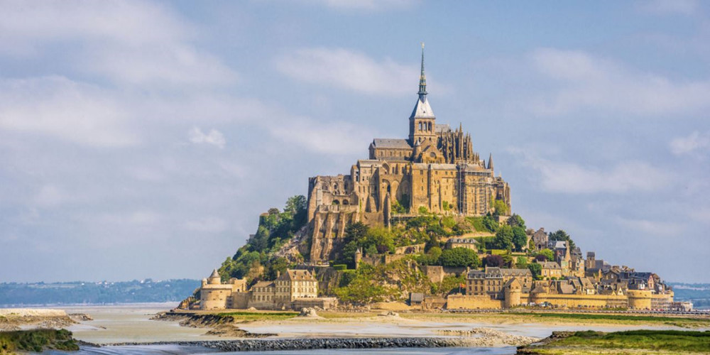 Lâu đài Mont Saint Michel 