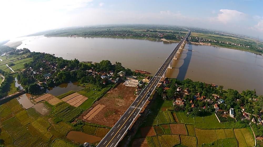 Nghiên cứu quy hoạch đường dọc sông Hồng và đô thị bên sông