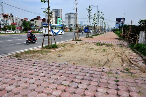 nhà siêu méo