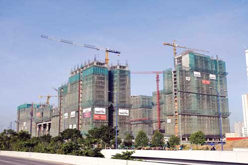 Lo ngại thị trường BĐS bão hòa, phân khúc cao cấp ồ ạt ra hàng