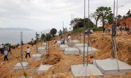 Đà Nẵng: Xử lý mạnh tay nếu tiếp tục xây 40 móng biệt thự trên Sơn Trà