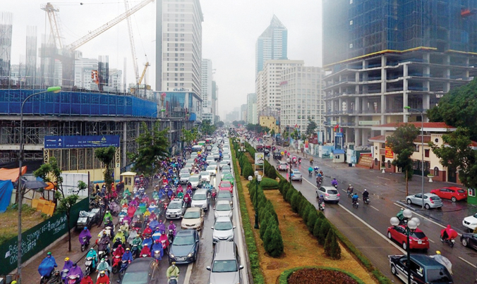 Hà Nội: Nguồn cung căn hộ bùng nổ, dự án bán tháo 