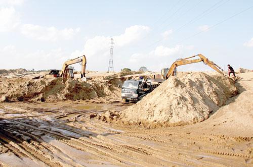 Giá cát xây dựng tại Tp.HCM tăng mạnh