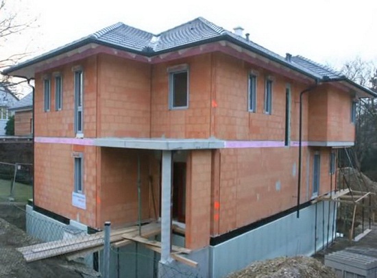 Người Đức xây nhà 2 tầng trong vòng 48 tiếng