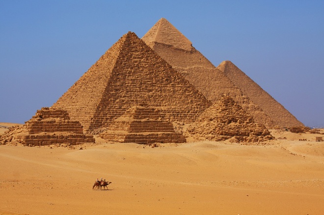 Kim tự tháp ở Ai Cập được xây dựng như thế nào?