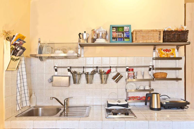 10 ý tưởng lưu trữ tuyệt vời cho không gian nhà bếp nhỏ