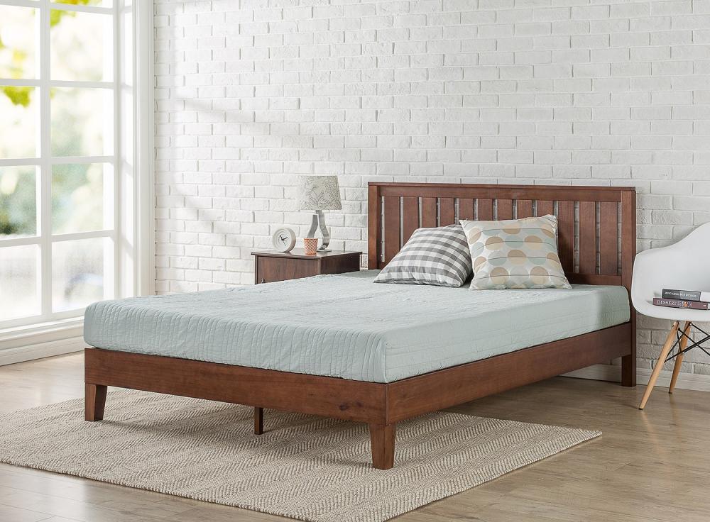 Phong cách Rustic thể hiện rõ nhất thông qua cách thiết kế giường ngủ. Thông thường,  ​người ta sử dụng giường ngỗ để đem lại sự mộc mạc, đơn giản.