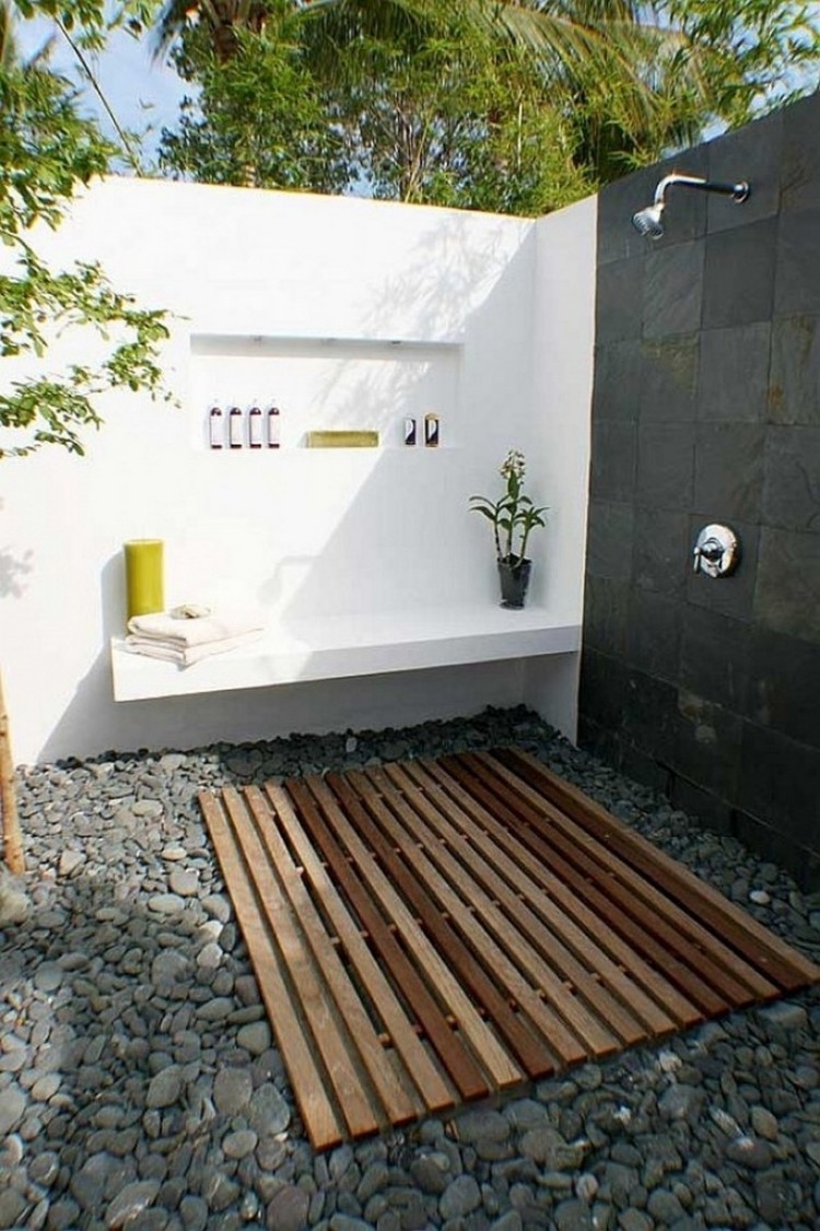 vật liệu thiết kế phòng tắm ngoài trời