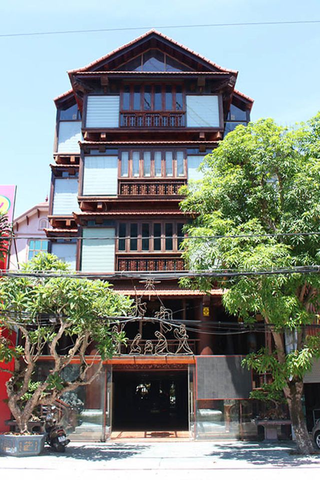Đã mắt ngắm ngôi nhà gỗ 5 tầng “độc nhất vô nhị” ở Hà Tĩnh