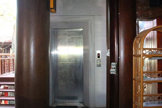 hệ thống cầu thang máy