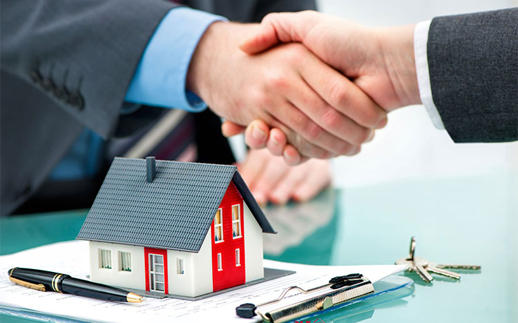 Việc mua nhà qua hợp đồng ủy quyền sẽ dễ dẫn tới cảnh tiền mất tật mang