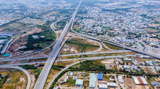 Trong tháng 9 năm nay, 3 dự án đầu tư công cao tốc Bắc - Nam sẽ được khởi công