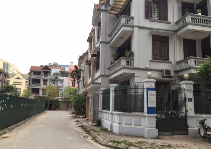 Bán căn hộ 06 chung cư D22 bộ tư lệnh bộ đội Biên Phòng, ngõ 62 Trần Bình- Hà Nội