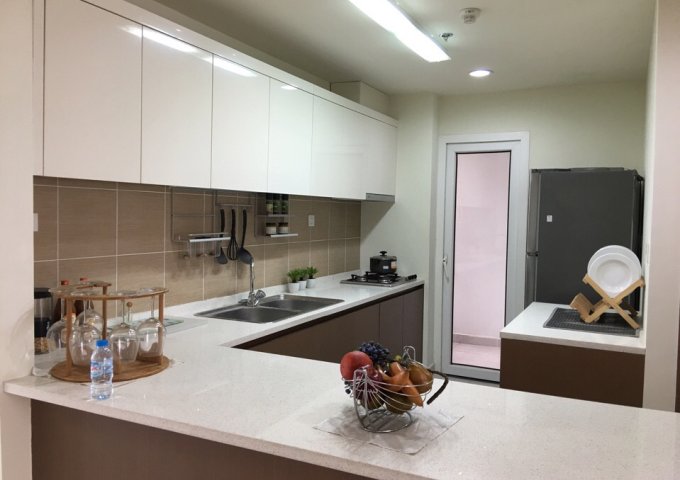 Cho thuê căn hộ nằm gần Khu Công Nghệ cao giá rẻ, full nội thất