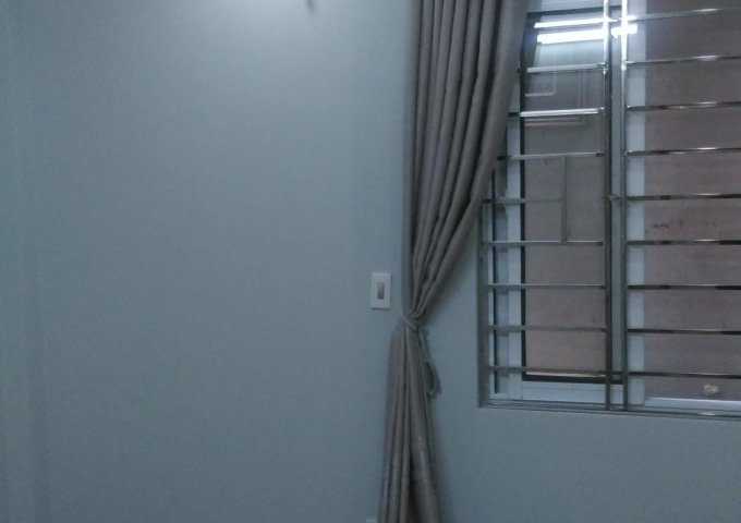 Bán nhà ngõ 113 Yên Hòa, Cầu Giấy, DT 34 m2 x 5 tầng, cách phố Yên Hòa 50 m, 2.7tỷ