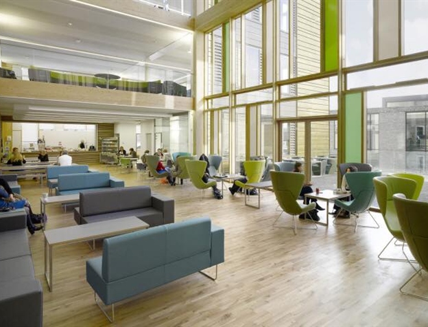 Cho thuê mặt bằng tầng trệt căn hộ Sài Gòn Town - Q. Tân Phú