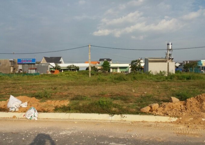 Cần sang gắp đất Tân Hạnh, Biên Hòa, Đồng Nai LH: 0931100811