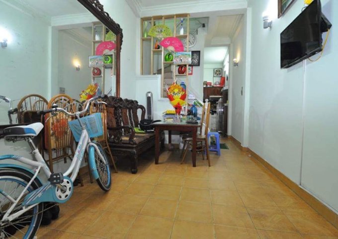 Cần bán nhà ngõ 79 Thụy Khuê, Tây Hồ, 4 tầng, 3 tỷ