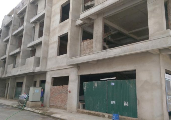 Bán liền kề cán bộ Thành Ủy Hà Nội OCT2 Resco Cổ Nhuế, 85.5m2 cửa TB, xây thô 5 tầng, giá 7 tỷ