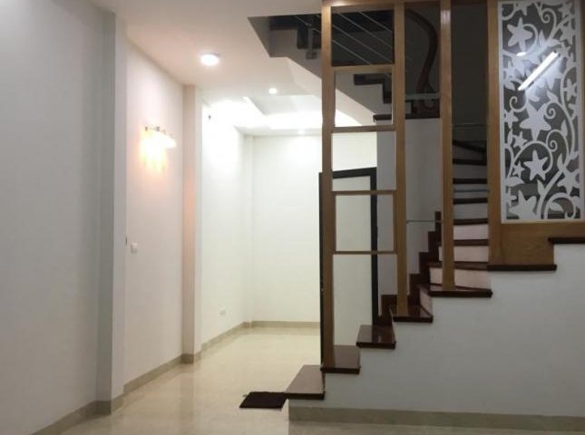 Bán nhà 5 tầng khu tập thể AO 5 tầng Hà Cầu, Hà Đông, ôtô 7 chỗ vào tận nhà