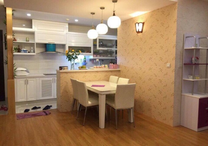 Bán gấp căn hộ 24T2 Trung Hòa, Nhân Chính, DT 129m2, giá 29 triệu/m2. LH Kiều Thúy 0949170979