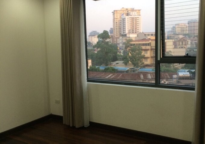 Chính chủ cho thuê căn hộ cao cấp tại 15-17 Ngọc Khánh, 130m2, 2PN, giá 16 triệu/tháng