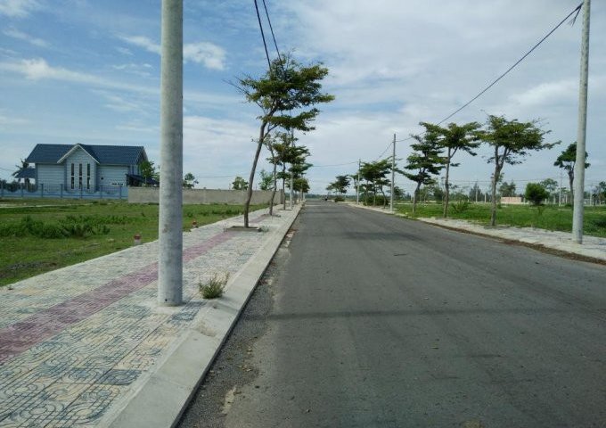 Bán đất ven biển, đường 33m kề Cocobay, chỉ 12 tr/m2, đã có sổ