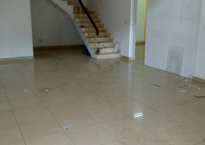Cho thuê shophouse KDC Conic DT 220m2, 1 trệt, 1 lửng thuận tiện kinh doanh và để ở