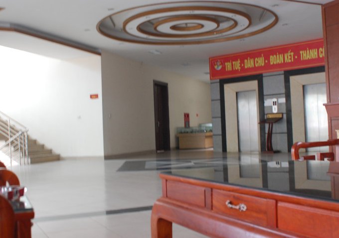 Cho thuê văn phòng hạng B tại Tôn Thất Tùng, Đống Đa, Hà Nội giá từ 12USD/m2.LH 0946628181