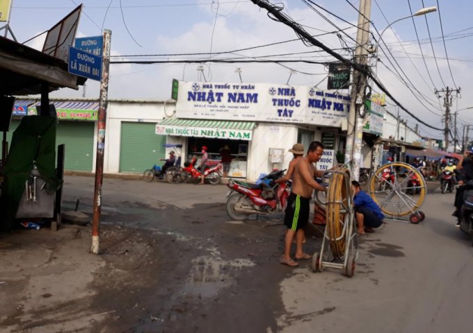 Đất mặt tiền đường Lã Xuân Oai, ngã ba Lò Lu, Lã Xuân Oai, gần chợ Võ Văn Hát, giá chỉ 53tr/m2