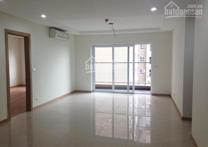 Cho thuê chung cư 96 Định Công 94m2, 2PN thoáng mát, tiện ở hoặc làm VP, giá 6,5 tr/th