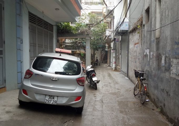 Nhà đẹp đón tết ô tô đỗ cửa, phố Định Công Thượng, 40m2 x 4 tầng, giá 3.68 tỷ