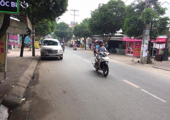 Bán nhà mặt tiền Cống Lở quá rẻ, P15, Tân Bình, DT 64m2.