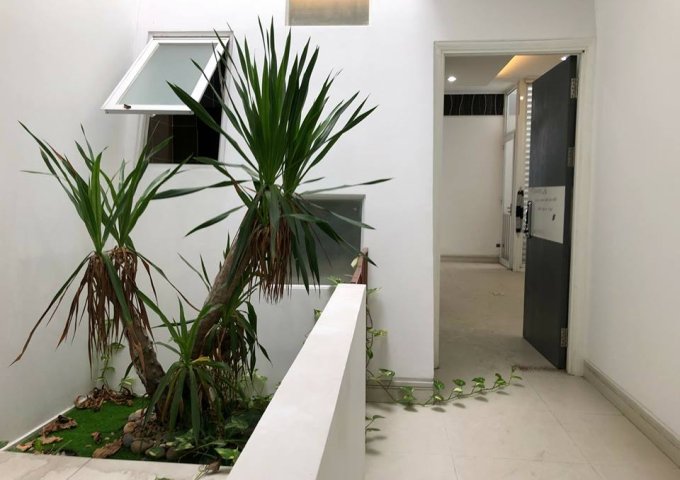 Bán biệt thự hẻm 44/16, đường Số 8, Phường 11, Quận Gò Vấp, diện tích 7,2x24m, 1 trệt, 3 lầu, gara