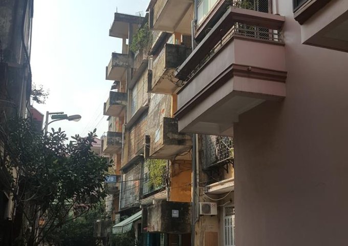 Cho thuê căn hộ tập thể tầng 4 CC 70 Võ Thị Sáu, 110m2, 3PN, 9 triệu/tháng