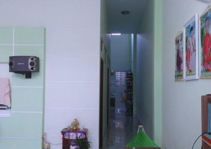 Bán gấp nhà Linh Xuân, Thủ Đức (khu dân cư Êm Đềm)