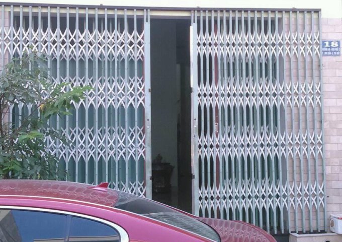 Bán gấp nhà Linh Xuân, Thủ Đức (khu dân cư Êm Đềm)