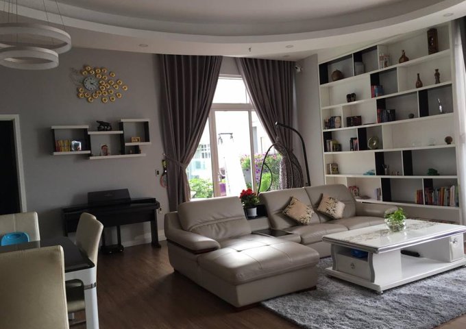 Bán căn hộ penthouse Sunrise City DT 180m2 có 3PN nội thất hiện đại có sân vườn bán 11 tỷ 0908649849