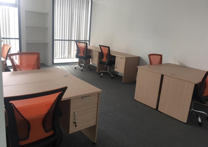 Văn phòng cho thuê tại Pearl Plaza, 100m2. LH: 0909 206 656