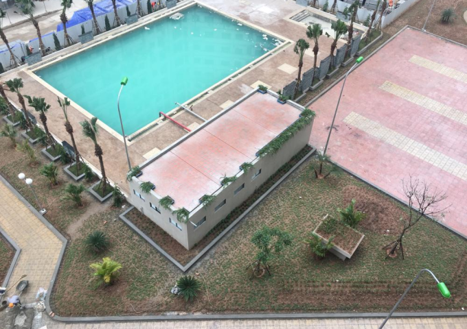 Bán căn hộ 2 phòng ngủ có nội thất đầy đủ giá 850 triệu view bể bơi ở đường tố hữu.