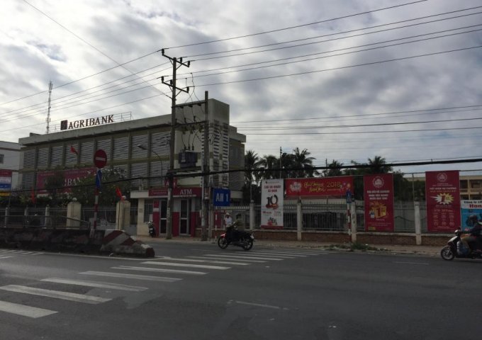 Định cư Mỹ bán gấp nhà 140m2, 2 mặt tiền đường ngay trung tâm thị xã Cai Lậy