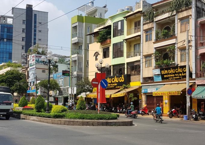 Cho thuê nhà Số 436 Phan Xích Long, Phường 3 , Q.Phú Nhuận cực HOT