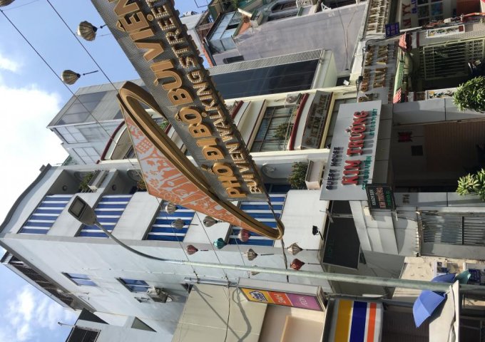 Cho thuê nhà nguyên căn mặt tiền Bùi Viện Q1 TpHCM 