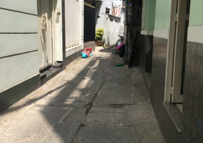 Bán nhà hẻm 115 Phan Đăng Lưu, P7, Phú Nhuận, DT 3,6 x 12, 2 lầu, sân thượng, giá 4,95 tỷ